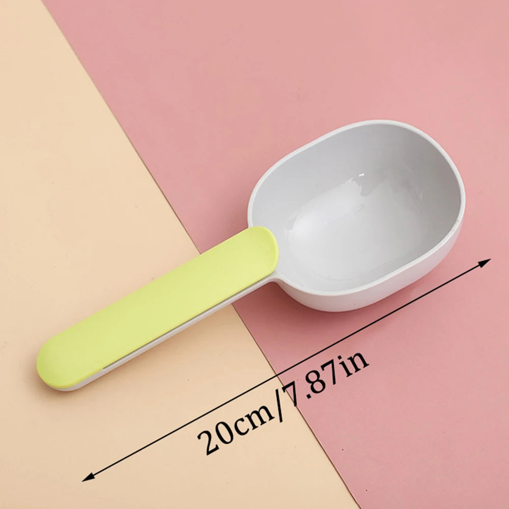 2-in-1 Pet Food Scoop and Clip