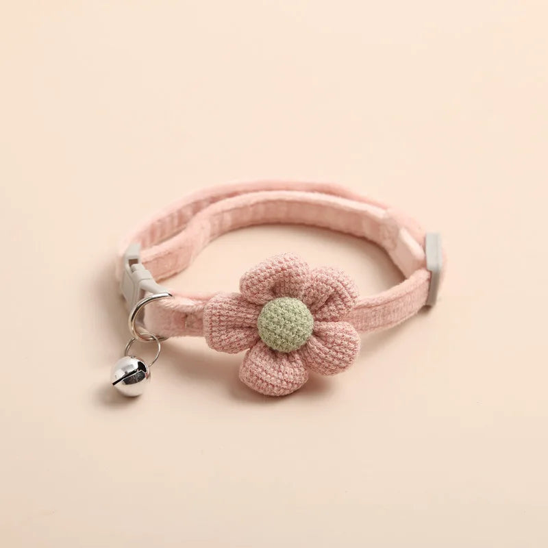 Adjustable Cat Collar with Flower and Bell