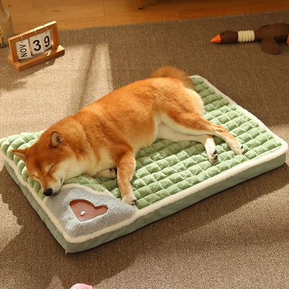 Plaid Pet Bed for Cats and Small Dogs