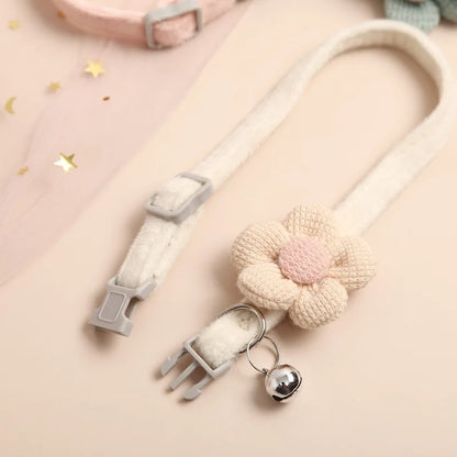 Adjustable Cat Collar with Flower and Bell